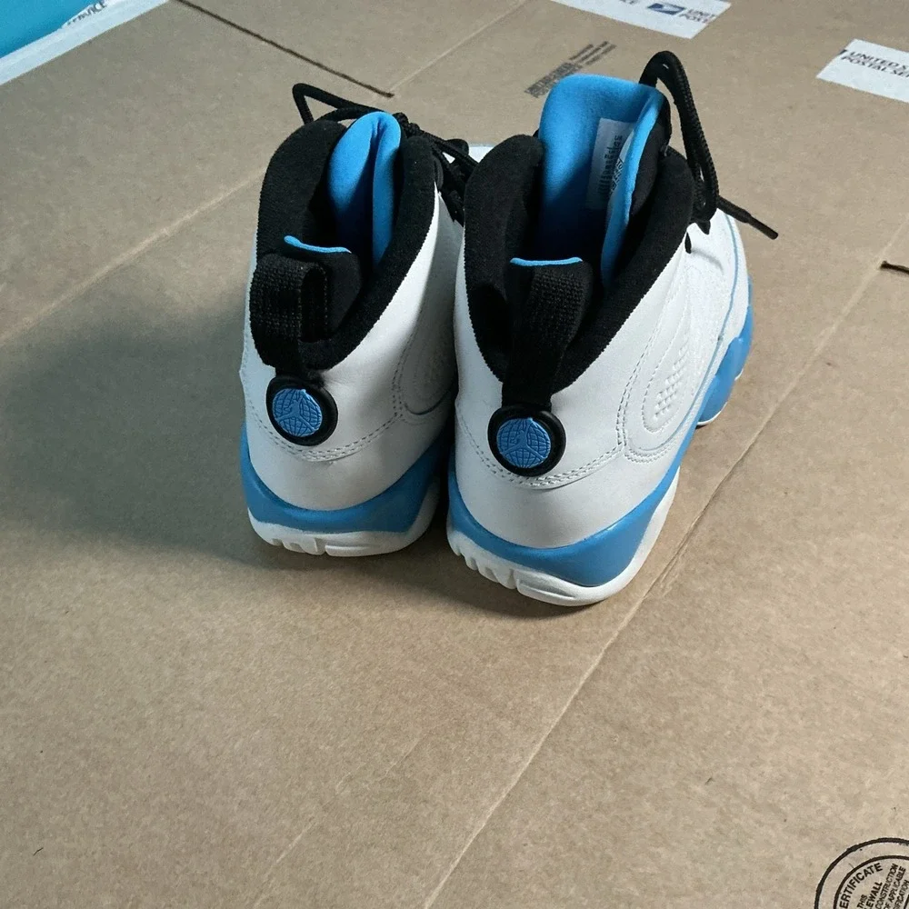 Jordan 2024 Powder Blue Size 5Y